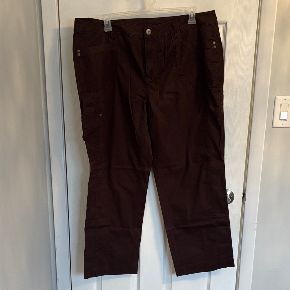 Avenue Women's Chocolate Straight Leg Pants